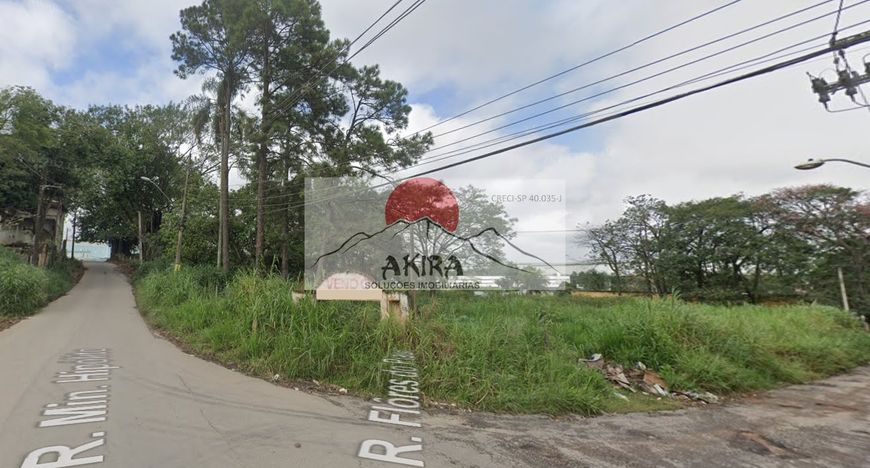 Vendo terreno 4.000 m² ZUPI-1 em esquina na Cidade Aracilia!