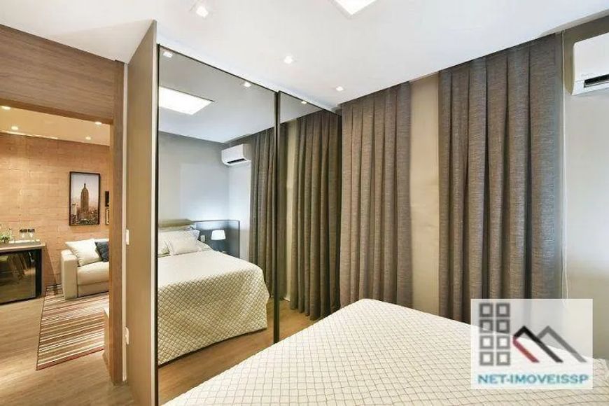 APARTAMENTO 1 DORMITÓRIO (74M²), 1 SUÍTE, 2 VAGAS, MOBILIADO, VARANDA. A 300 METROS DO PARQUE DO IBI