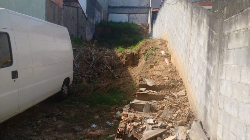 Terreno à venda, 320 m² por R$ 420.000 - Parque Marabá - Guarulhos/SP