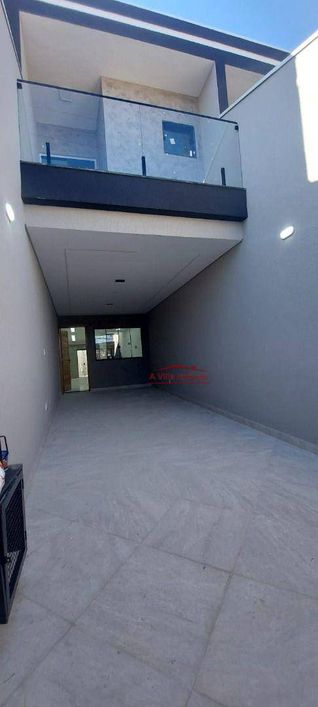 Sobrado com 3 dormitórios em conceito aberto - Vila Granada - ZL