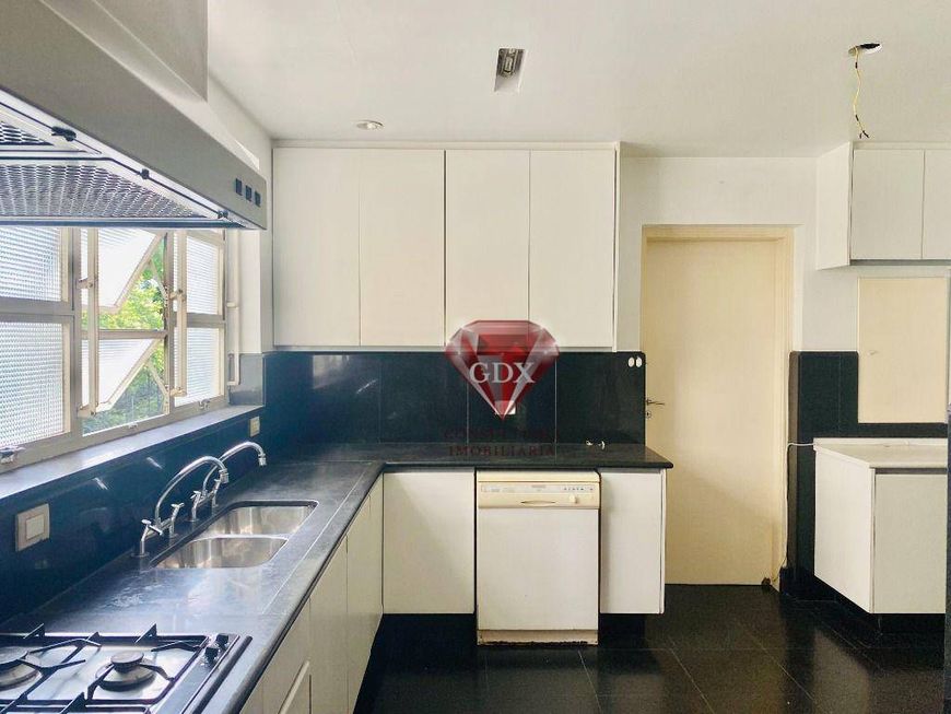Apartamento ao lado Clube Pinheiros