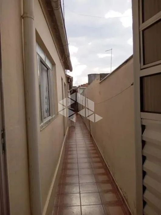 SOBRADO NA VILA RÉ COM 4 DORMITORIOS SENDO 1 SUITE E 2 VAGAS!
