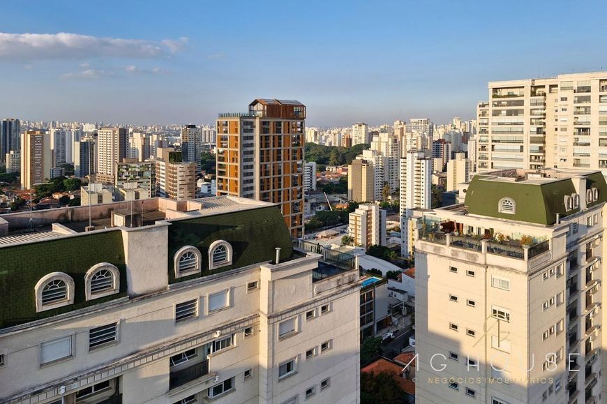 Imóvel para venda possui 310 metros quadrados com 4 quartos em Perdizes - São Paulo - SP