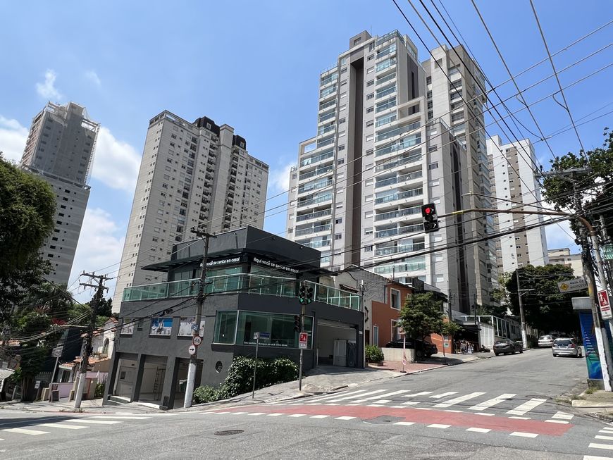 Ponto comercial/Loja/Box para aluguel possui 360 metros quadrados