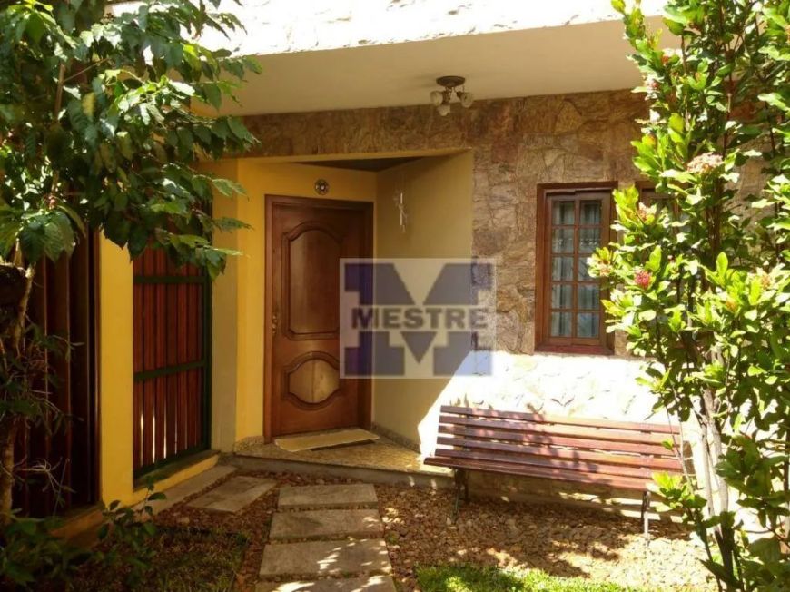 Sobrado à venda, 323 m² por R$ 1.300.000,00 - Jardim Santa Mena - Guarulhos/SP