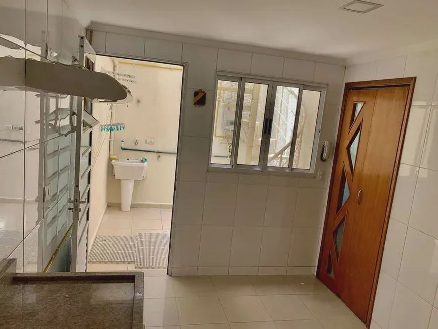 Sobrado para venda tem 122 metros quadrados com 3 quartos em Vila Madalena - São Paulo - SP