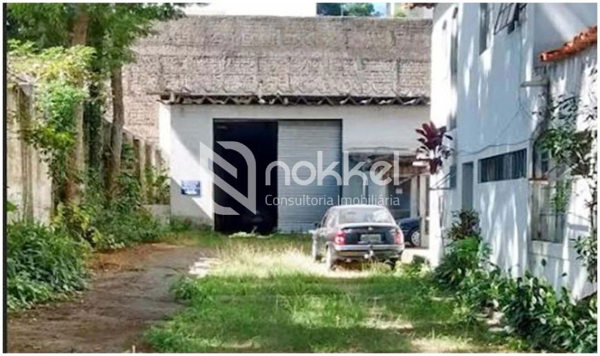 com 900 m², 3 quartos sendo 0 suíte para alugar no bairro Alto Da Boa Vista