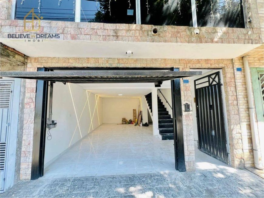 Sobrado com 3 dormitórios à venda, 130 m² por R$ 629.900,00 - São João - Guarulhos/SP