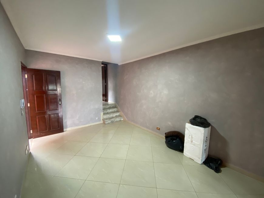 Vendo casa de condomínio no Butantã
