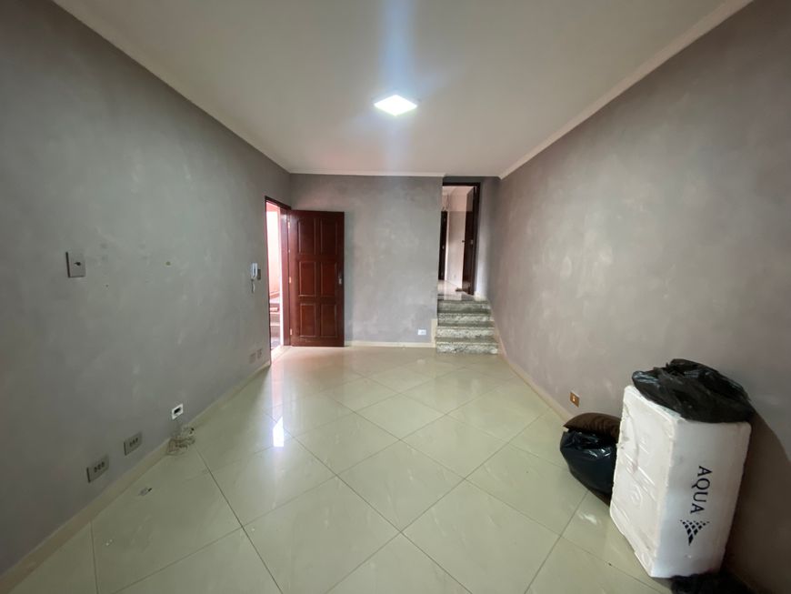 Vendo casa de condomínio no Butantã