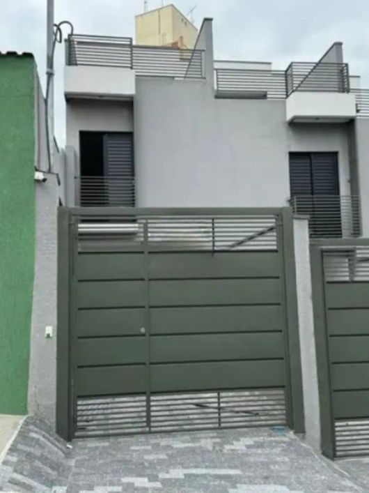 Sobrado à venda no Bosque da Saúde com 144m² 3 dormitórios 3 suítes 3 banheiros 2 vagas