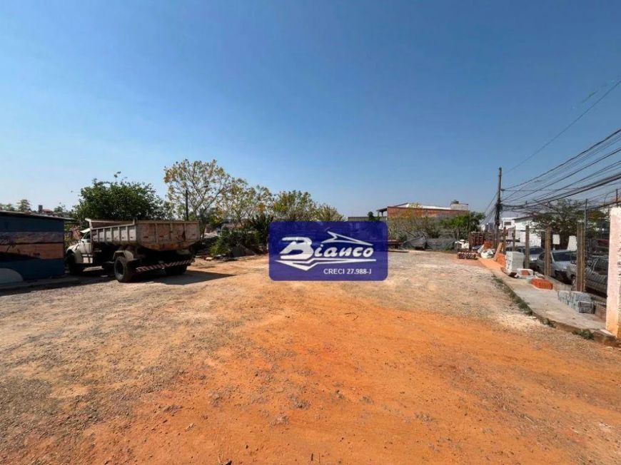 Terreno 60 x 25 - Ótima Localização!