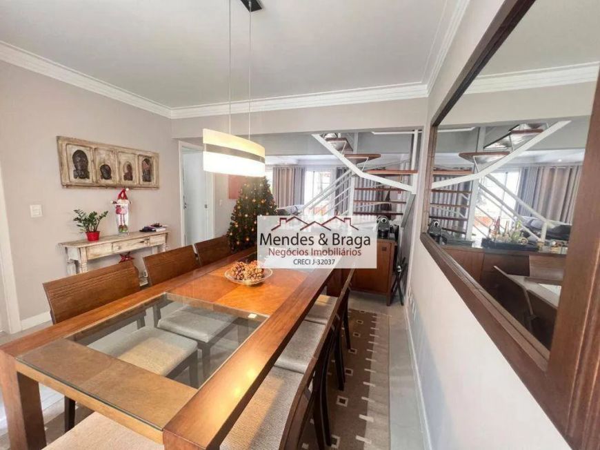 Casa à venda, 150 m² por R$ 2.050.000,00 - Parque Renato Maia - Guarulhos/SP