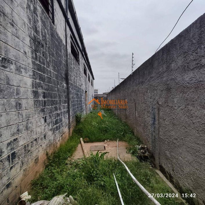 Galpão à venda, 687 m² por R$ 1.850.000,00 - Cidade Industrial Satélite de São Paulo - Guarulhos/SP
