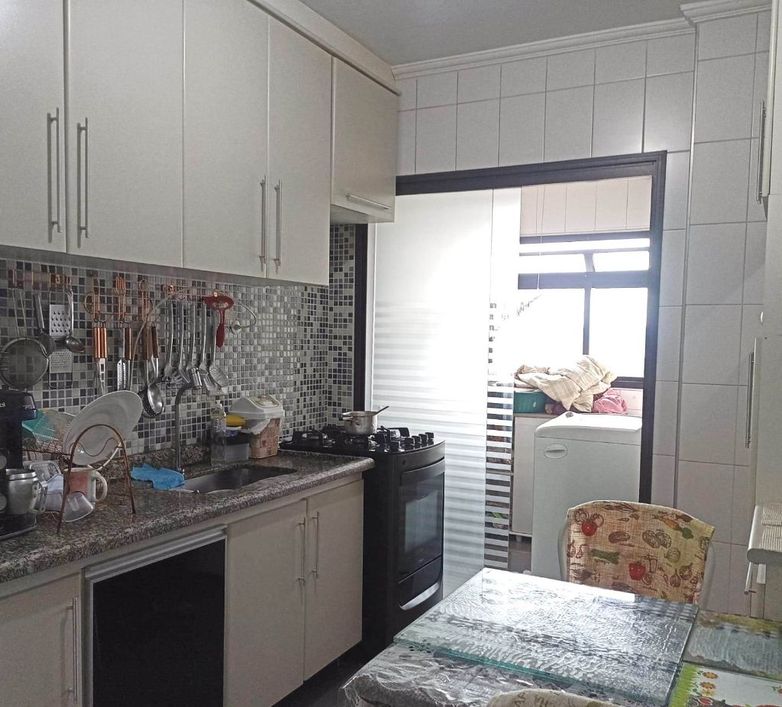 Apartamento de 3 Dormitórios no bairro do Gopouva, Condomínio Piazza Della Fontana