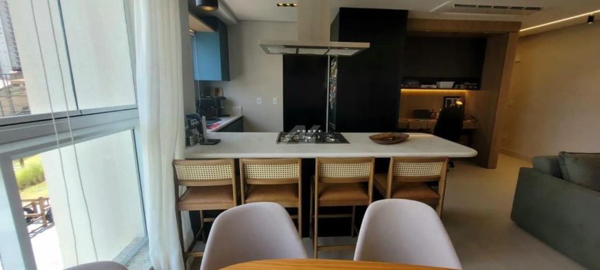Apartamento à venda no bairro Taquaral - Campinas - São Paulo.