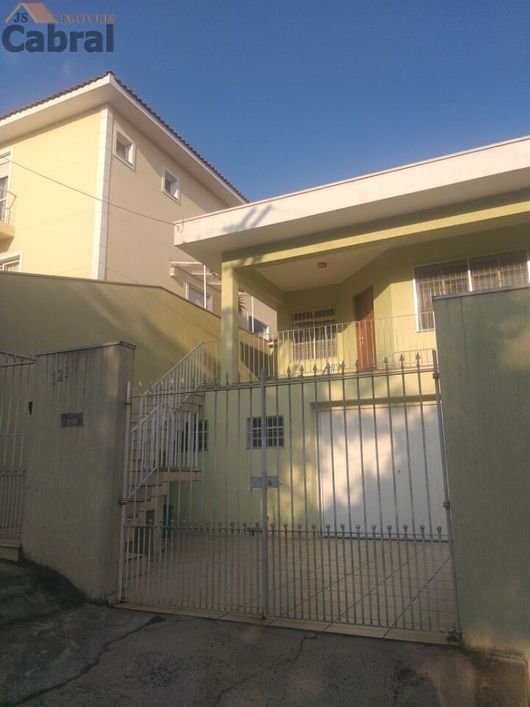 Casa Térrea 2 dormitórios, 2 banheiros e 4 vagas - Imirim