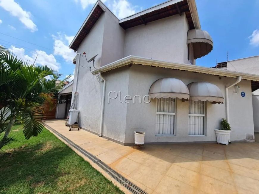 Casa á venda com 187.0 m², 3 dormitórios, 2 vagas. Jardim Nova Europa, Campinas