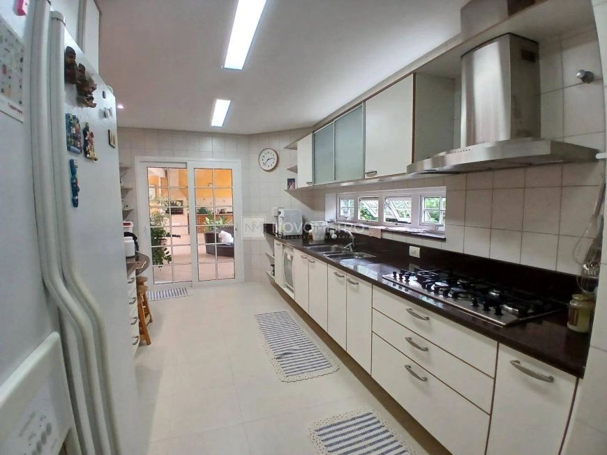 Casa em Condomínio à Venda no Alphaville Campinas - Campinas SP