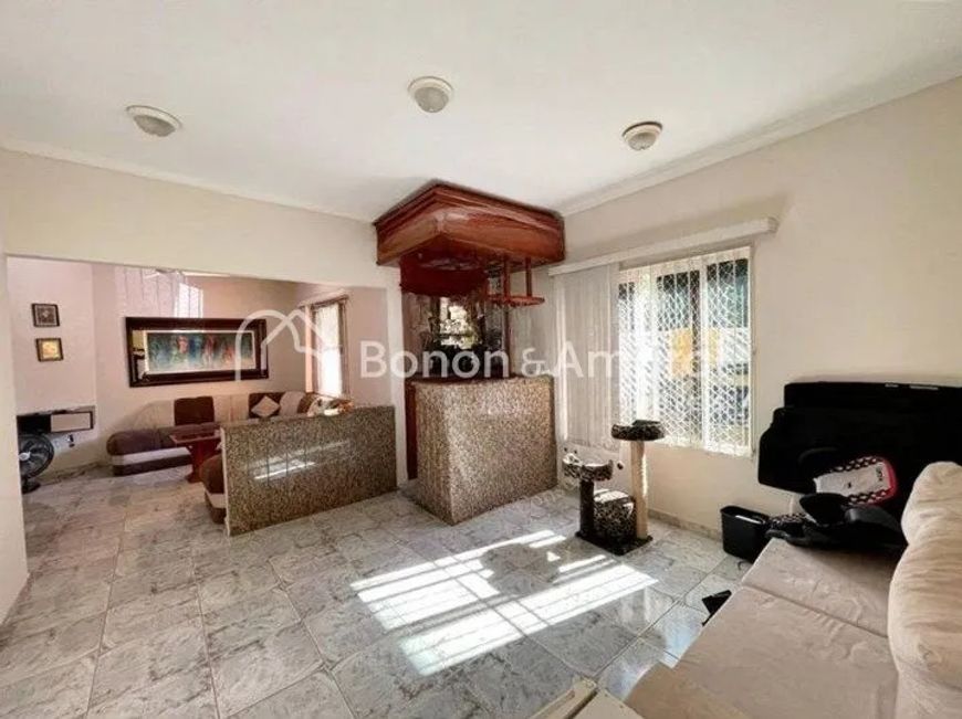 Casa com 3 dormitórios a venda no Jd. Chapadão!
