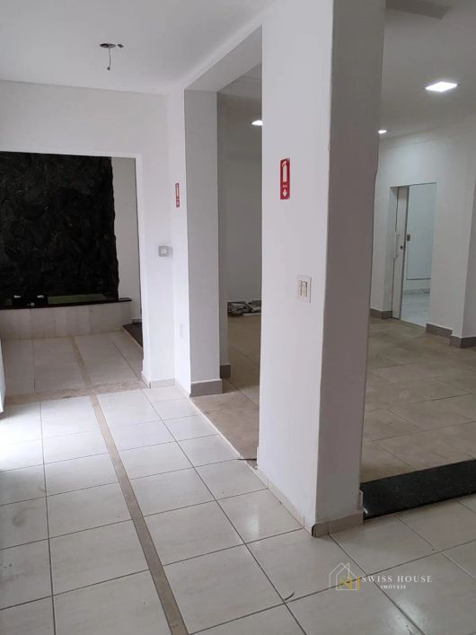 Casa comercial à venda no Cambuí em Campinas