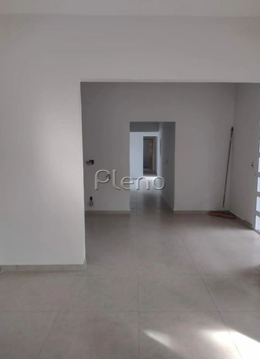 Sobrado à venda em Campinas, Jardim Chapadão, com 4 quartos, com 299 m²