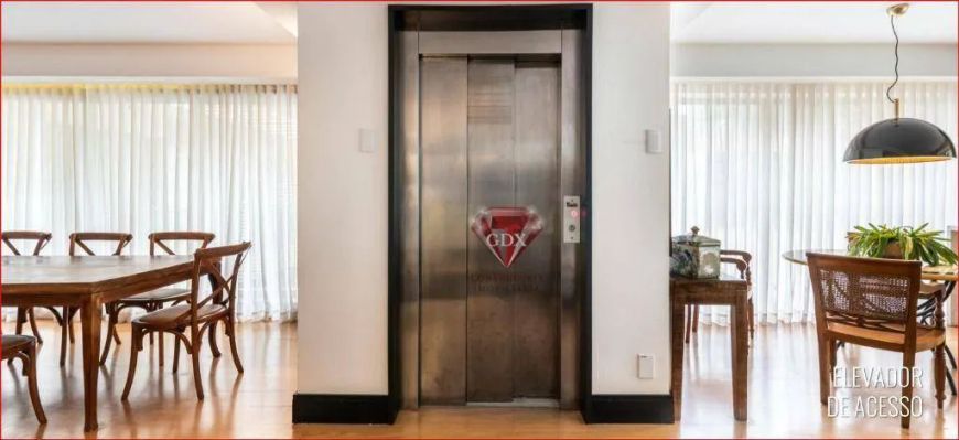 Casa duplex em Pinheiros