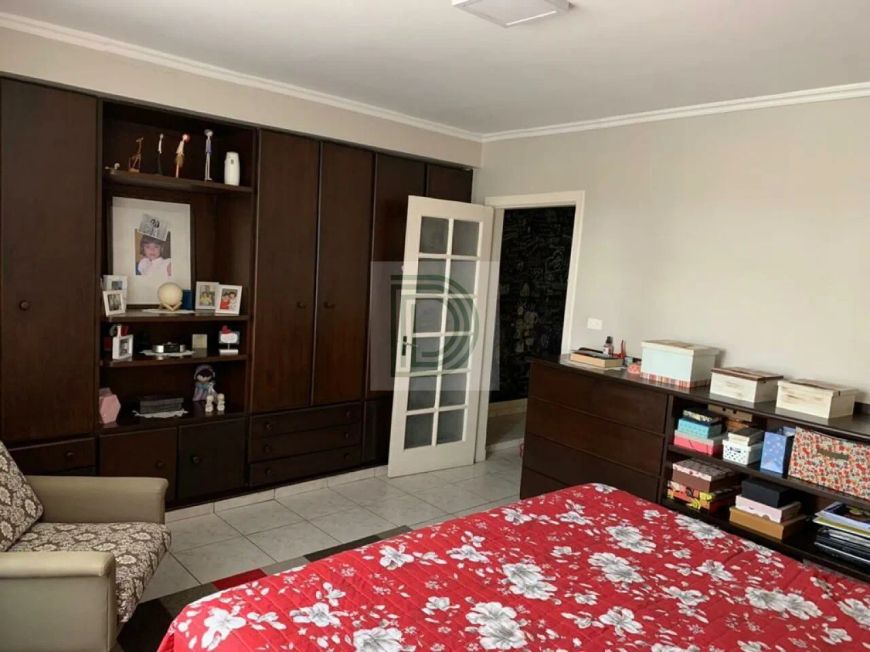 Oportunidade no Jaguaré - Casa Térrea com 4 dormitórios.