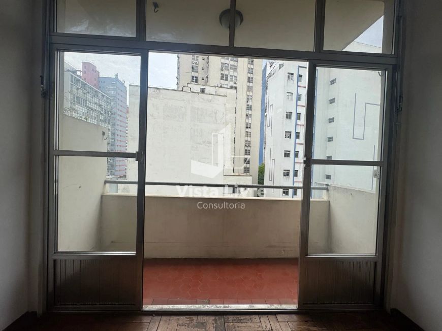Apartamento à venda, Cerqueira César, São Paulo, pronto para morar com 2 quartos e 1 vaga