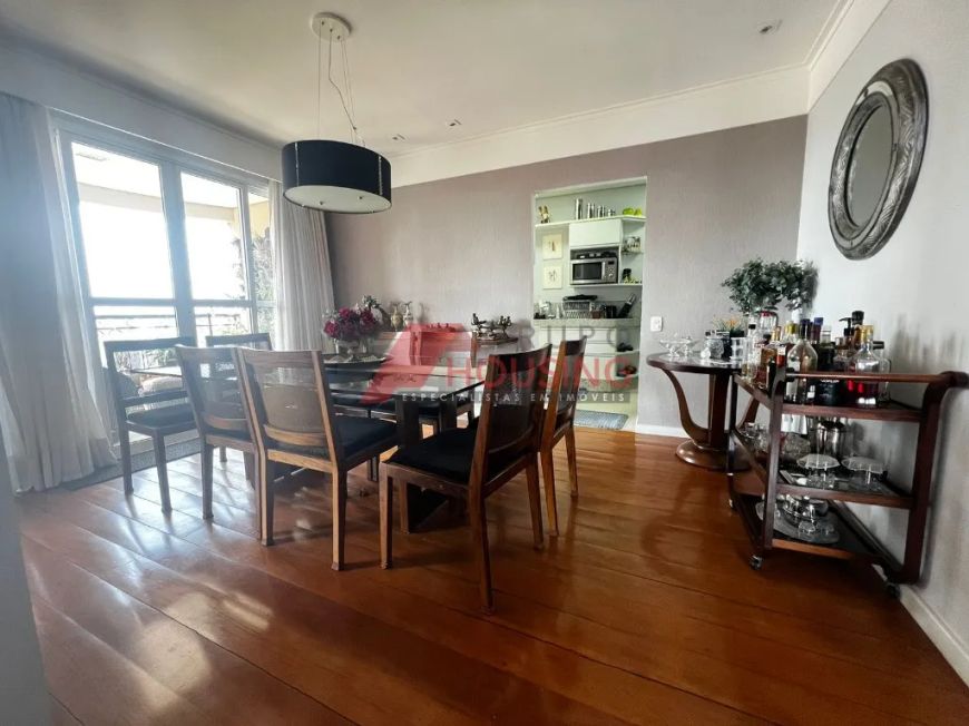APARTAMENTO TRIPLEX A VENDA NO BAIRRO CAMBUÍ EM CAMPINAS 350,00 M² DE ÁREA ÚTIL, CINCO VAGAS DE GARA