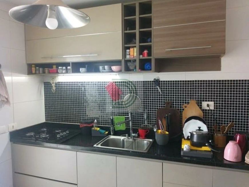 SOBRADO PARA LOCAÇÃO EM VILA - PRÓXIMO AO SHOPPING RAPOSO